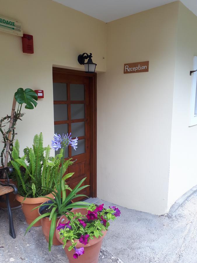 Thalina Hotel มาราโธคามปอส ภายนอก รูปภาพ
